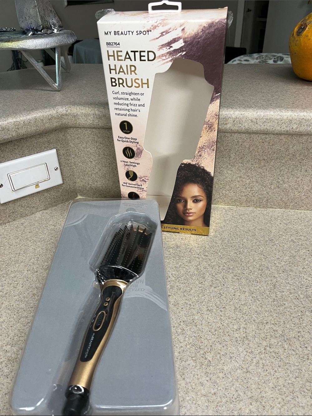 My Beauty Spot Heated Hair Brush - Gold and Black